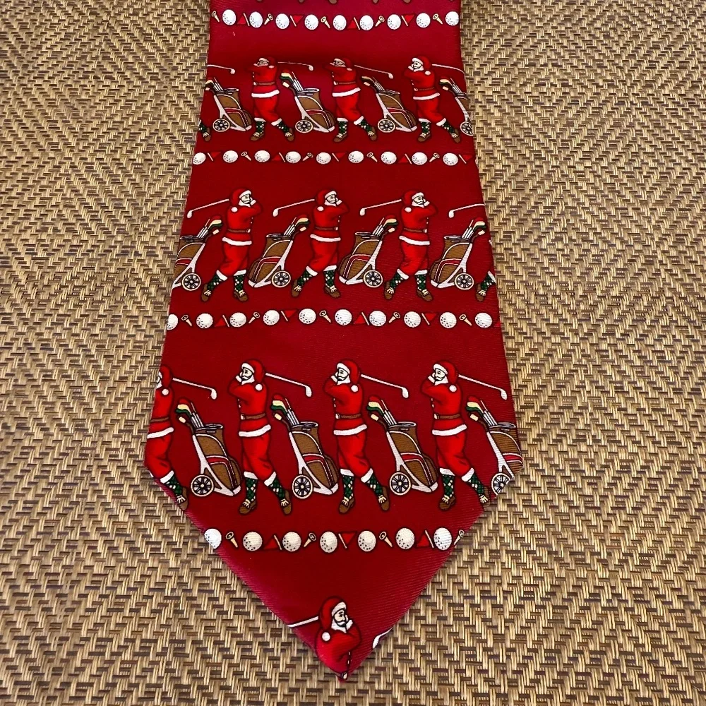 Hallmark Golfing Santa Christmas Tie 100% Silk Made in USA